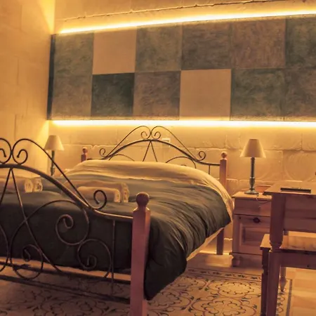 فندق مبيت وإفطار Gozoluca سان لاورينْتْسْ