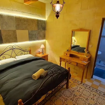 فندق مبيت وإفطار Gozoluca *